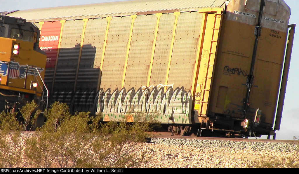 WB Manifest Frt at Erie NV W-MdTrnSlv  -135